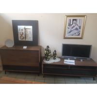 KATMANDU MEBLE - MODERN LOFT ZESTAW | WYPRZEDAŻ | Komoda 4S z szybą PLMOL04ST | Szafka RTV 2.1 ze szkłem PLMOL08ST | Tabacco | DOSTĘPNE OD RĘKI